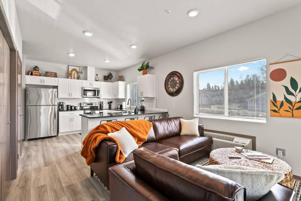 Apartment Brand New 2 Bed 2 Bath Near Perry District And Dt Spokane